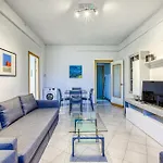 1br Gem, Prime Location & Balcony Views By 360 Estates Apartmán *