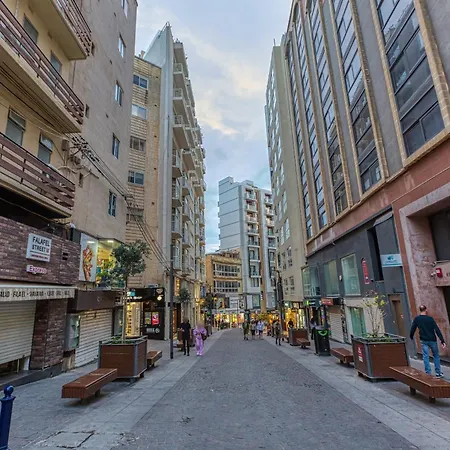 1br Gem, Prime Location & Balcony Views By 360 Estates Apartamento Sliema